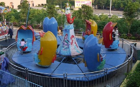 兒童游樂設(shè)備經(jīng)營者怎樣才能走出